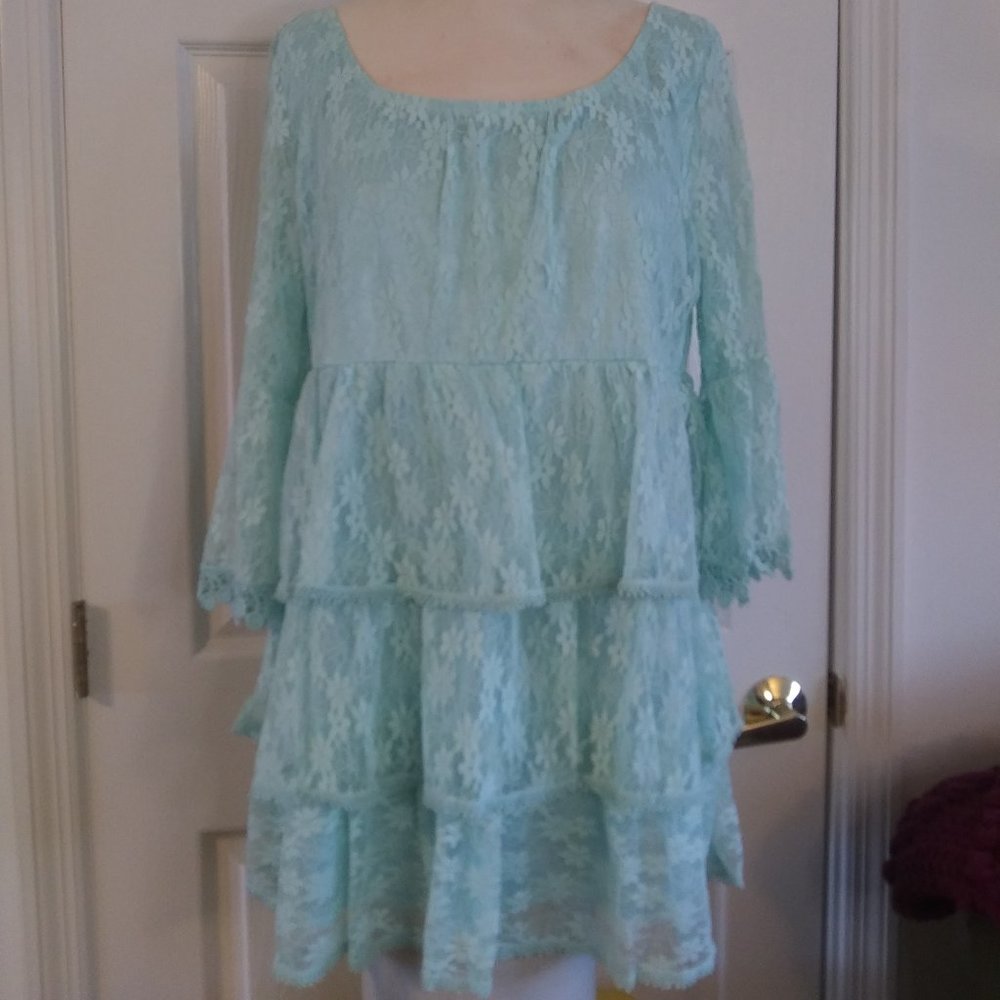 Lady Noiz | Aqua Lace 3 Tier Tunic | L | New